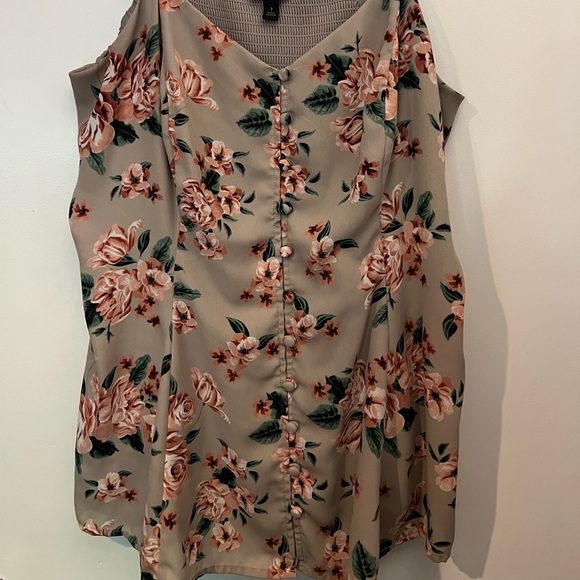 Torrid Button Front Cami - Picture 3 of 5